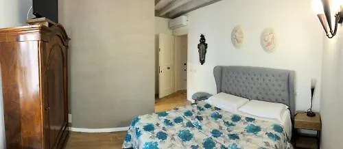 ***  A Casa Di V-Ale Hotel Treviso Itália