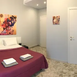 ** Frühstückspension Cavour 124 -guest-room- Italien